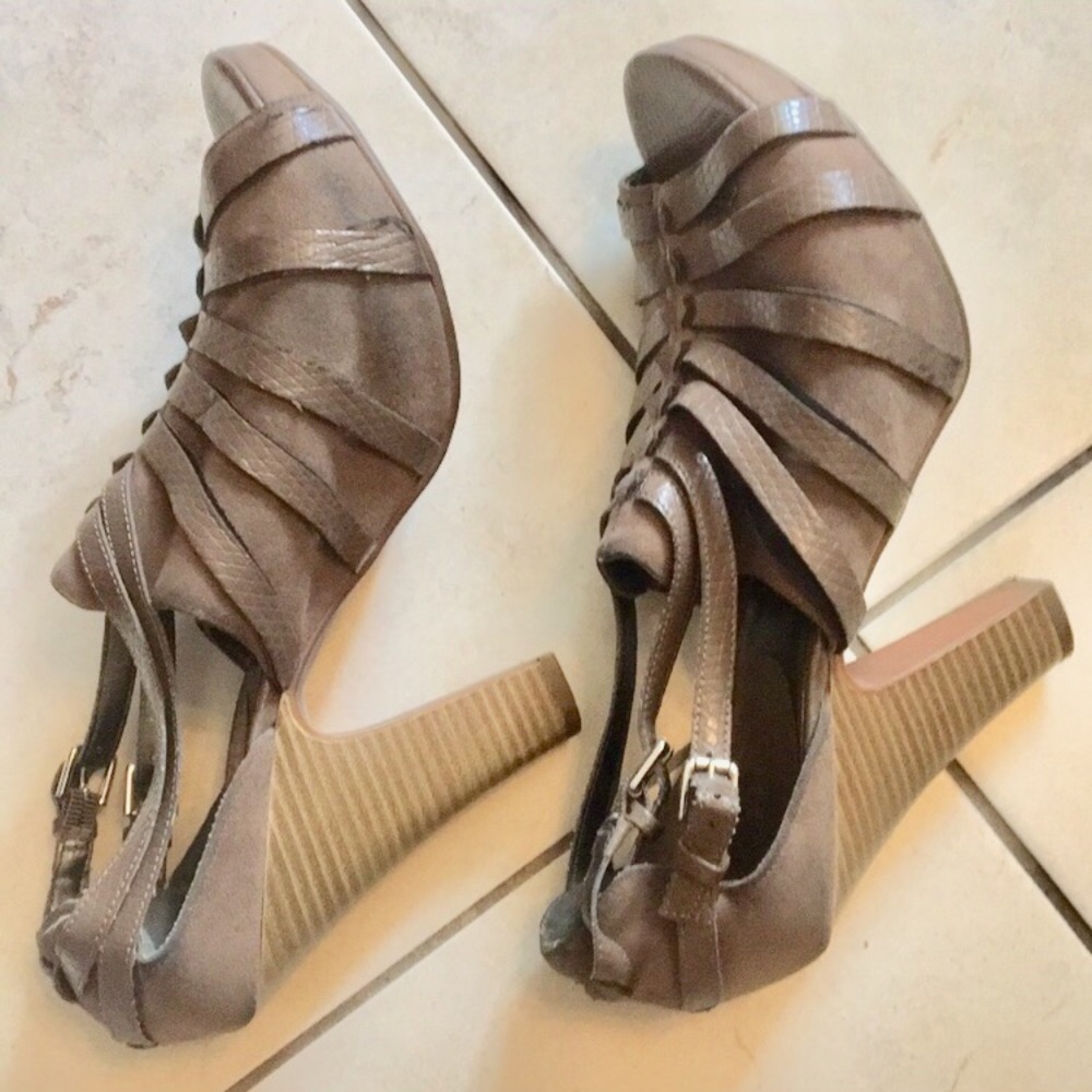 Brown Suede Strappy Platform Retro Peep Toe Heels